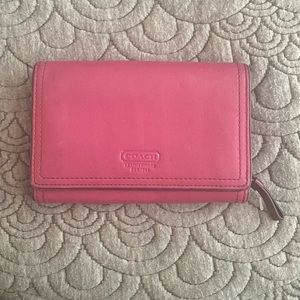 Vintage Coach Wallet -fuschia pink